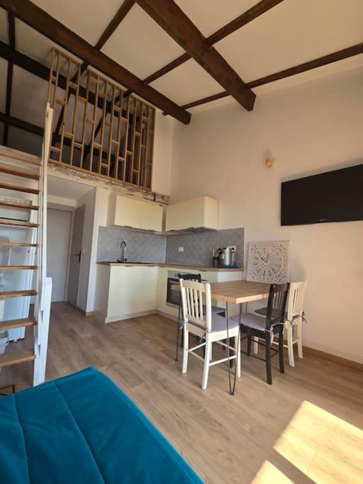 Appartement Duplex Proche De La Mer Saint-Cyprien  Zewnętrze zdjęcie